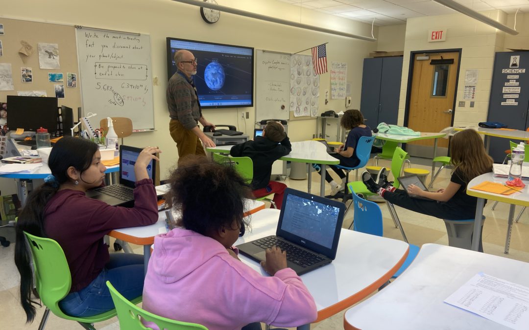 Mr. Fry’s 6th Grade STEAM Class Focusing on Planets!